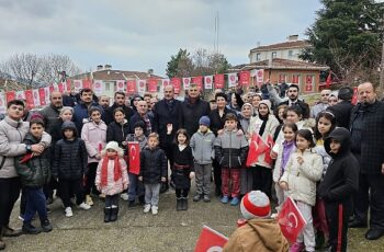 Başkan Sezer, “Gölcük için gecemizi gündüzümüze katıyoruz”