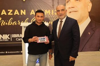 Başkan İbrahim Sandıkçı'ya Gençlerden Tam Destek