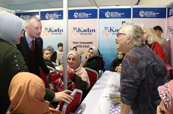 Büyükşehir'in Kadın Festivali dolu dolu geçti