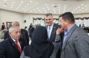 Gölcük Belediye Başkanı Ali Yıldırım Sezer, şehit aileleri ve gazilerle iftarda bir araya geldi