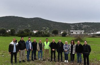 İzmir Büyükşehir çiftçi için arazilerini üretime kazandırdı