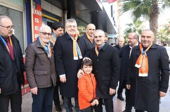 Tipioğlu ve Çiftçi, Fatih Caddesi esnaflarını gezdi