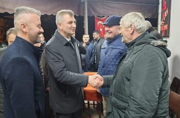 Yazlık'ta Başkan Sezer'e miting gibi karşılama