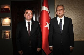 Başkan Aydın ilk resmi ziyaretini yaptı