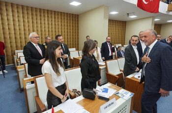 Başkan İbrahim Sandıkçı, “Yeniden örnek bir belediye meclisi dönemine daha imza atmak için hazırız"