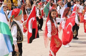 Kandıra'da 23 Nisan Coşkusu