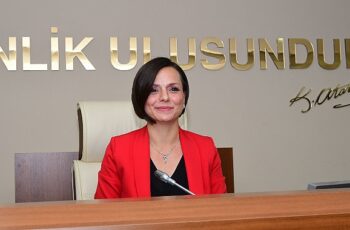 Karabağlar Belediye Meclisi yeni dönem ilk toplantısını gerçekleştirdi Başkan Kınay: Her bir mahalleye, eve, insana dokunacağız