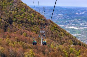 Kartepe Teleferiği 114 bin kişiyi zirveye taşıdı