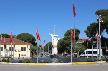 Ödemiş Belediyesi ve STK işbirliği ile kent estetiğine dokunuşlar