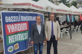 Başkan Aydoğmuş, Filistin'e Destek Kermesine destek verdi