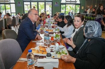 Başkan Işık, şehit anneleri ve eşleriyle bir araya geldi