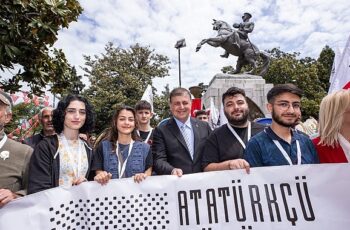 Başkan Tugay: “İzmir ve Samsun kadersel olarak bağlı iki şehir"