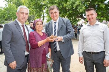 Başkan Tugay'dan Bergama'da altın madenine karşı birlik mesajı  “Hepimizin mücadele etmesi gerek"