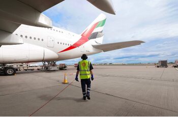 Emirates, Londra Heathrow Havalimanı'nda SAF ile hizmet vermeye başlıyor