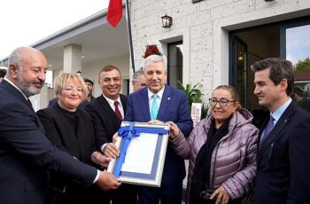 EÜ Çeşme Turizm Fakültesine rekor bağışla öğrenci yurdu