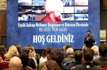 Fatih Sultan Mehmet: Doğunun ve Batının Ötesinde belgesel filminin galası İstanbul Sanat'ta gerçekleşti