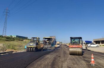 Gebze Pelitli Yolu Caddesine asfalt