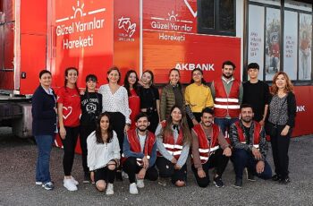 Gençlerin Her Adımında Akbank Yanlarında