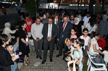 Harran Üniversitesi'nde Bilim Şenliği ve Gökyüzü Gözlem Etkinliği Düzenlendi