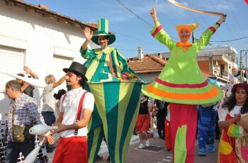 Menemen Belediyesi tarafından düzenlenen 14'üncü kez gerçekleştirilecek Emiralem Çilek Festivali için geri sayım başladı