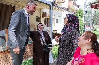 Buca'da Üretici Kadın Pazarı ilgi görüyor