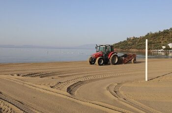 Menderes Plajları Sezona Hazırlanıyor