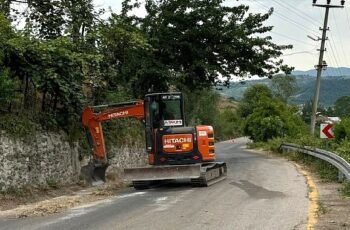 Büyükşehir A Takımı’ndan V kanalı temizliği