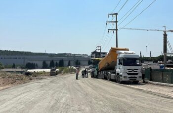 Çayırova Şekerpınar’da üstyapı yenileme çalışması