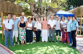 Didim Belediye Başkanı Hatice Gençay, 24 Temmuz Basın Özgürlüğü için Mücadele Günü dolayısıyla ilçedeki basın mensuplarıyla kahvaltıda bir araya geldi