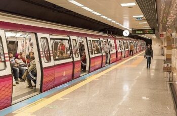 İstanbul Festivali boyunca metro sefer saatleri uzayacak