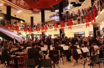 Anadolu Yakasında 30 Ağustos Zafer Bayramı Kutlamalarının Adresi Metropol İstanbul ve Watergarden İstanbul Olacak