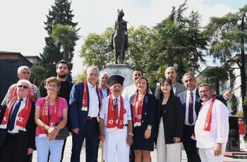 Atatürk’ün Cumhurbaşkanı olarak Bursa’ya gelişinin 100. yılı törenle kutlandı