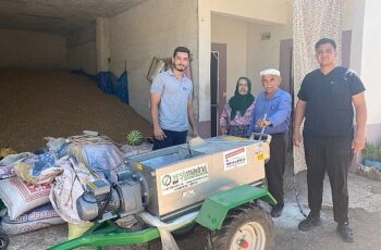 Büyükşehir Belediyesi’nden çiftçilere destek