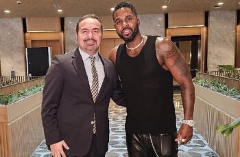 Müziğin dahi çocuğu Jason Derulo Türk kahvaltısına hayran kaldı