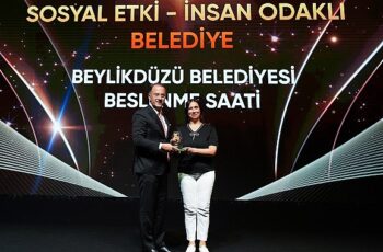 Beylikdüzü Belediyesi tarafından hayata geçirilen ve tüm Türkiye’ye örnek olan “Beslenme Saati” uygulamasına ödül