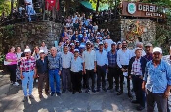 Büyükşehir’in gezileriyle İzmir’de güzel bir gün