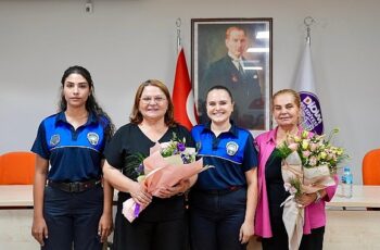 Didim Belediye Başkanı Hatice Gençay, kentin refah ve güvenliği için, özverili bir şekilde görev yapan Didim Belediyesi Zabıta Personeli ile bir araya geldi