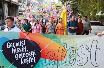 Efes Selçuk Belediyesi tarafından bu yıl 54.sü düzenlenecek olan kültür, sanat ve yaşam festivali EFEST, 6-7-8 Eylül tarihlerinde Efes Selçuk ile buluşuyor