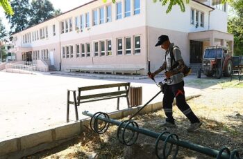 Efes Selçuk’ta Okullarda Temizlik Alarmı