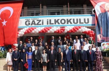 İzmir’de 2024-2025 Eğitim Öğretim Yılı Coşkuyla Başladı