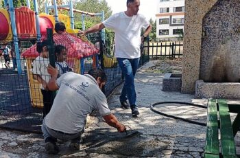 Kahramankazan Belediyesi Fen İşleri Müdürlüğü ekipleri ilçedeki çalışmalarına devam ediyor