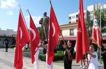 Kemer’de İlköğretim Haftası coşkuyla kutlandı