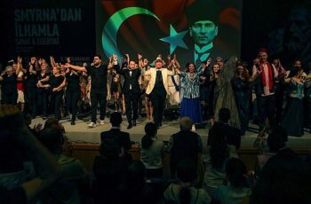 Bayraklı’nın Uluslararası Homeros Festivali’ne muhteşem final