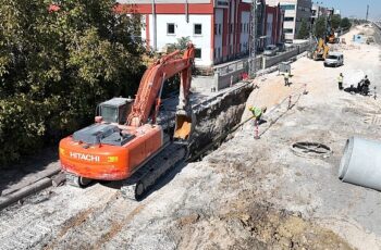 KOSKİ, Banliyö Hattında Altyapıyı Güçlendiriyor