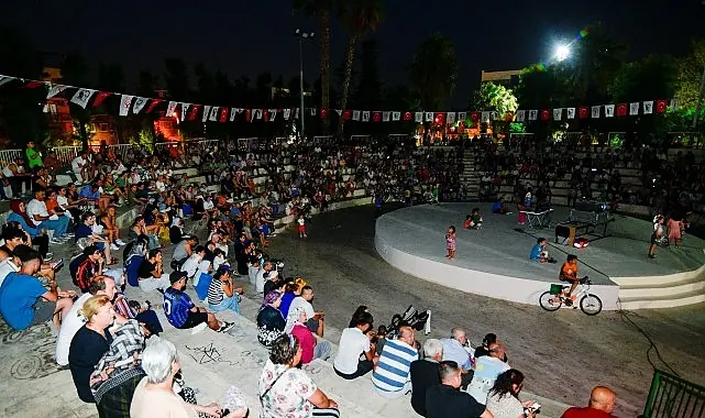 Bornova’da Yaz Akşamlarına Sinema Büyüsü