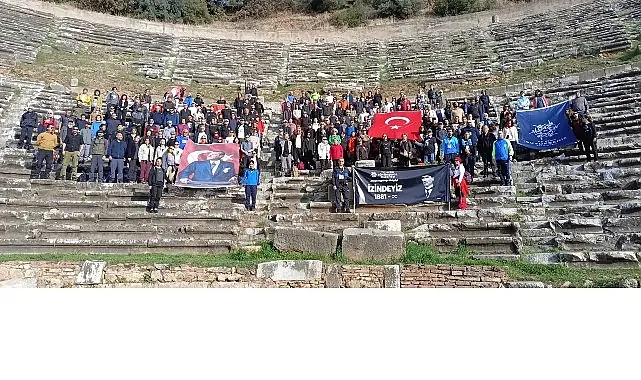 Başkan Çerçioğlu, Ata’ya Saygı Doğa Yürüyüşü Etkinliği Düzenledi