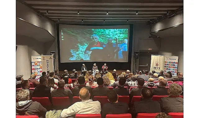 Beyoğlu Sineması’nda Nostaljik Durak: İETT ve Sinema Buluşması