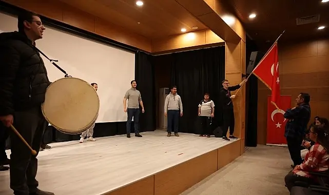 Engelleri aşan adımlar sahneye taşınıyor