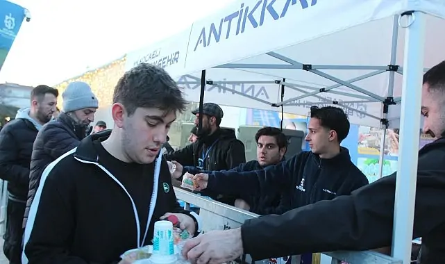 Gebze’de gönüller Ramazan çadırında birleşiyor