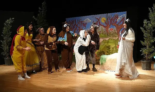 Masal Dünyası minik izleyicilerle buluştu